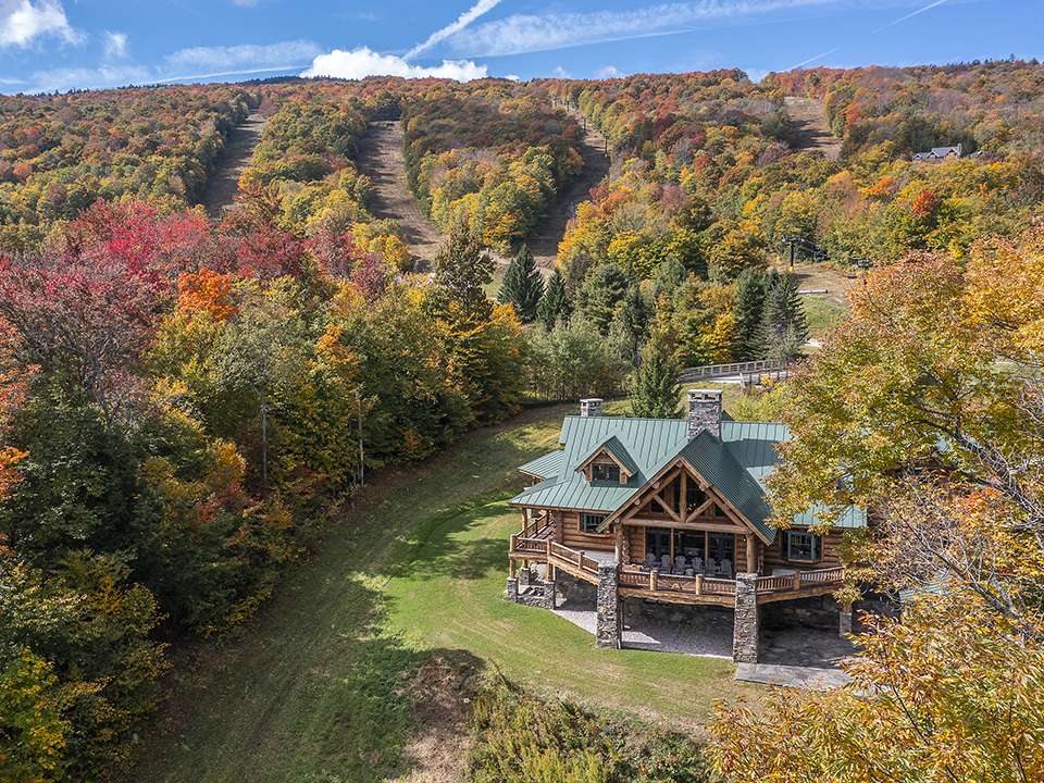 William Raveis Realty